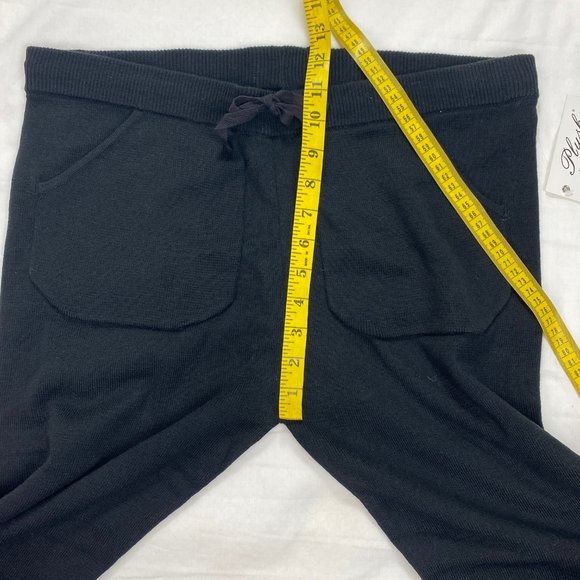 NWT Revolve Plush Women's Large Knit Sweater Leggings Pants Black - Picture 12 of 13